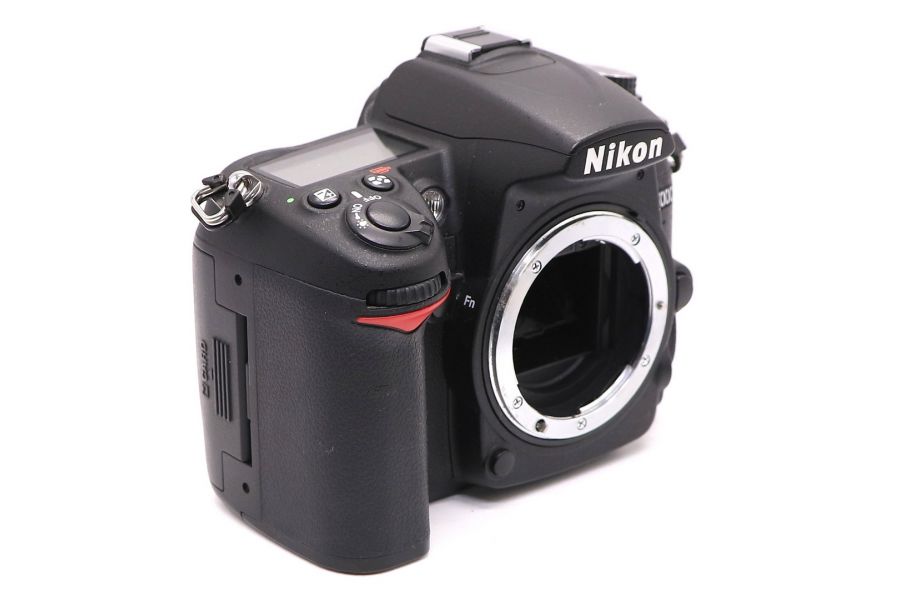 Nikon D7000 body (пробег 2955 кадров)