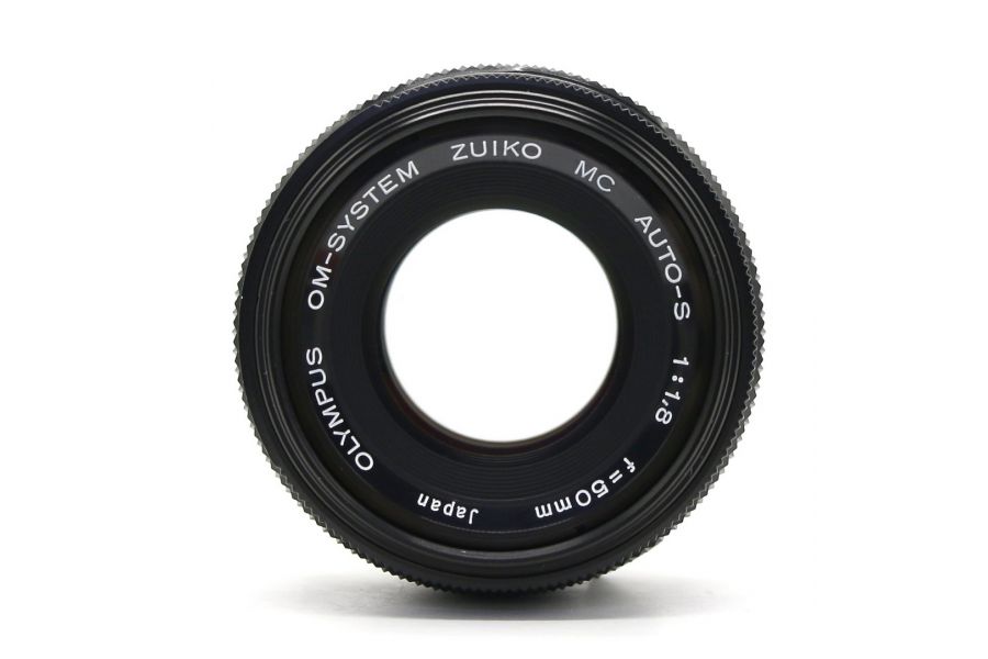 Olympus OM-System MC Zuiko Auto-S 50mm f/1.8 в упаковке