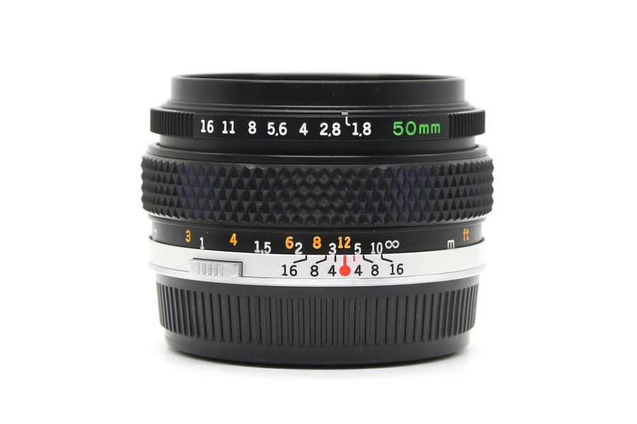 Olympus OM-System MC Zuiko Auto-S 50mm f/1.8 в упаковке