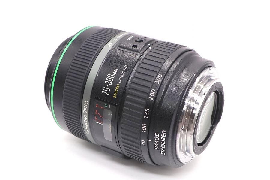 Canon EF 70-300mm f/4.5-5.6 DO IS USM box