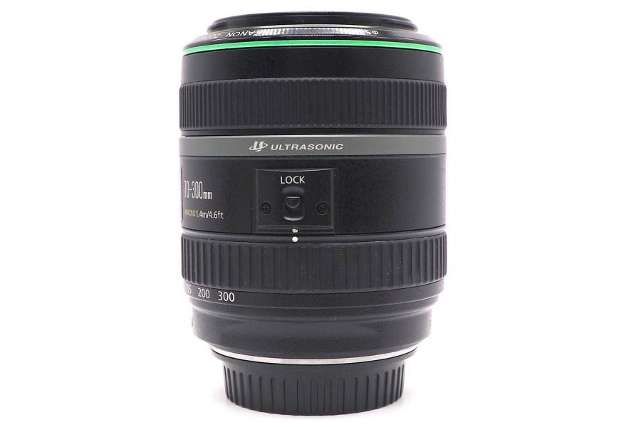 Canon EF 70-300mm f/4.5-5.6 DO IS USM box