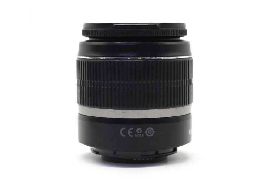 Зум-объектив Canon EF-S 18-55mm 3.5-5.6 IS (Japan)