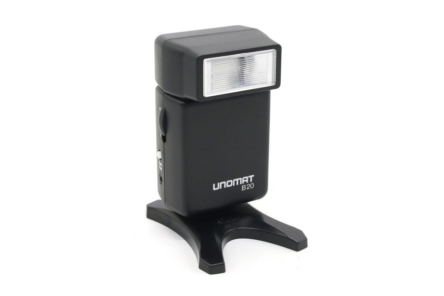 Фотовспышка Unomat B20 в упаковке