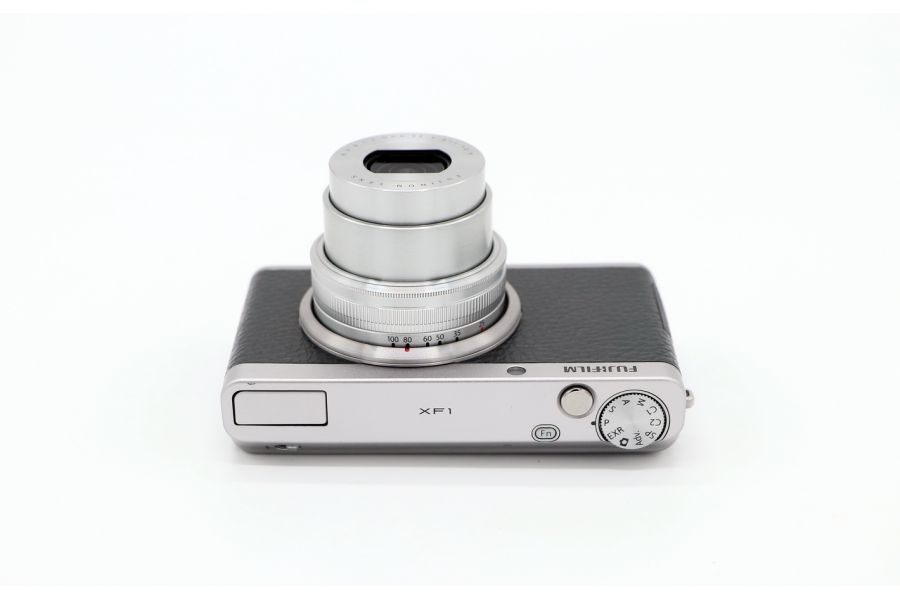 Fujifilm XF-1