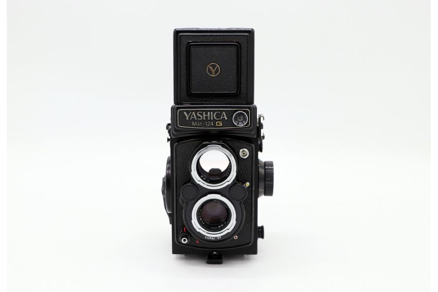 Yashica Mat-124 G (Japan, 1980)