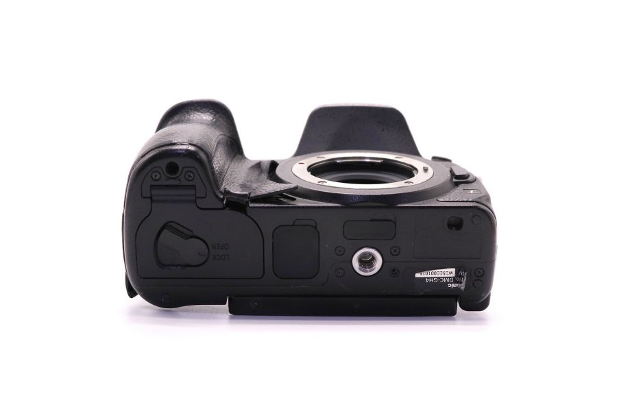Panasonic Lumix DMC-GH4 body (пробег 81570 кадров)