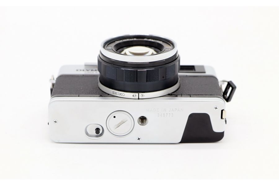 Olympus 35 DC (Japan, 1974)