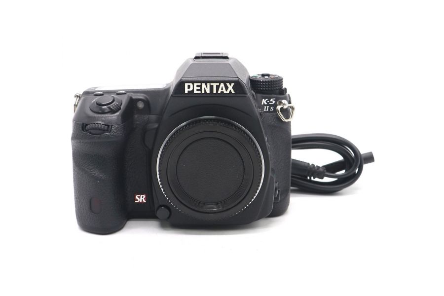 Pentax K-5 IIS body (пробег 207600 кадров)