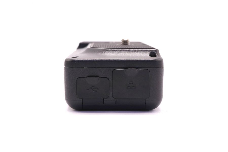 Беспроводной передатчик файлов Nikon WT-7B в упаковке