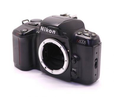 Nikon N6006 body (Japan)