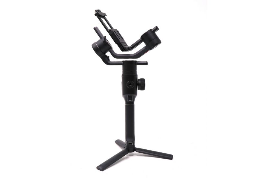 Стабилизатор Moza Air 2 трёхосевой в упаковке 