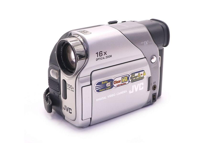 Видеокамера JVC GR-D23E в упаковке