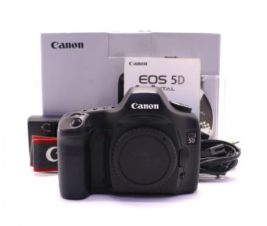 Canon EOS 5D body в упаковке