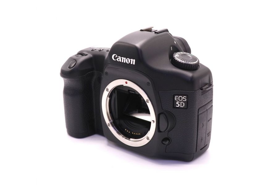 Canon EOS 5D body в упаковке