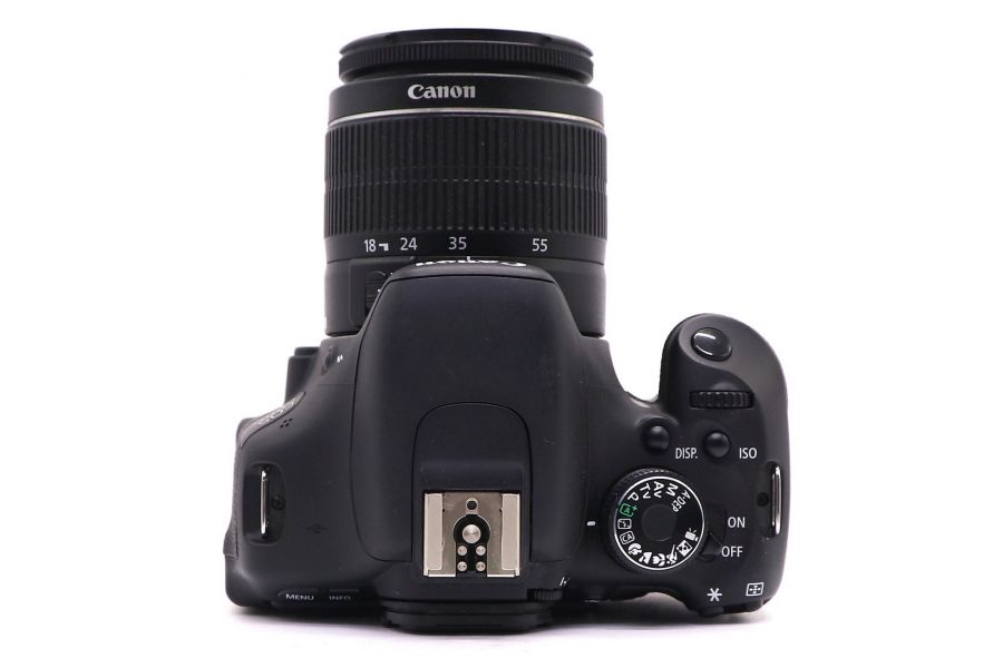 Canon EOS 600D kit в упакове (пробег 6415 кадров)