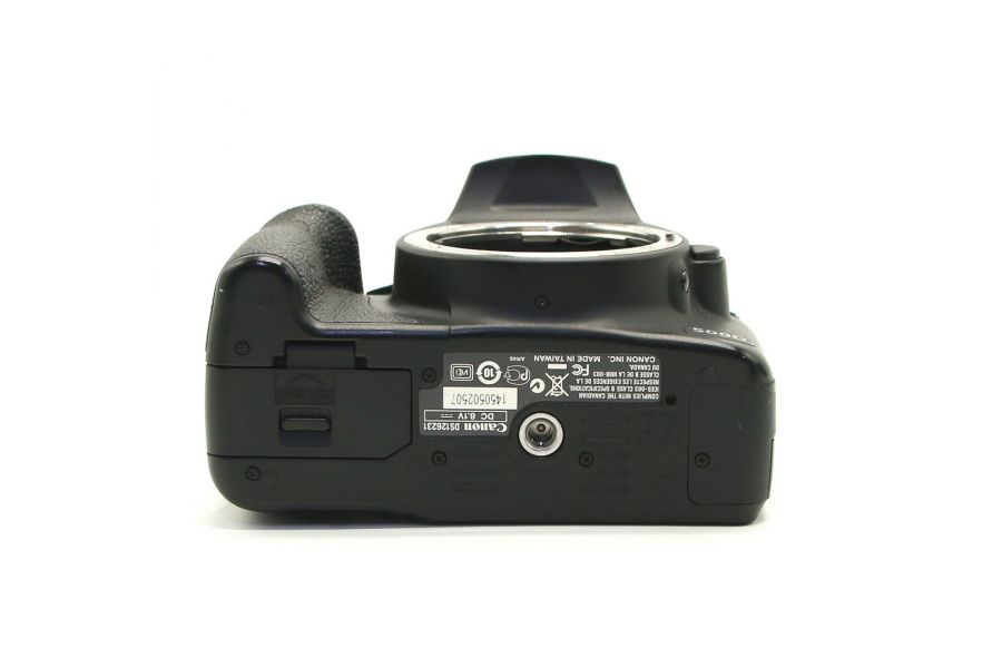 Canon EOS 500D body в упаковке (пробег 16400 кадров)