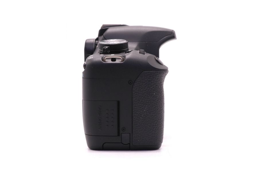 Canon EOS 500D body фотокамера (пробег 1335 кадров)