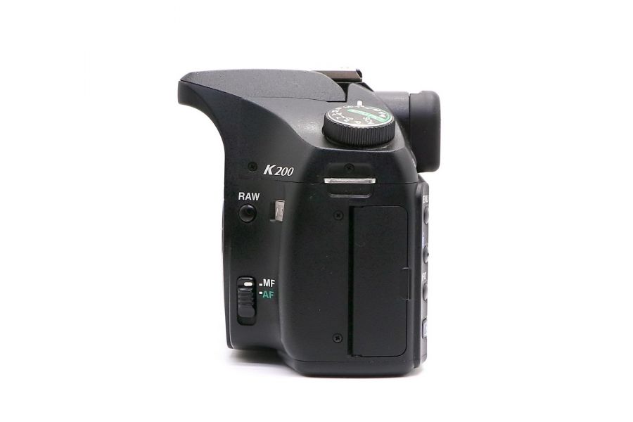 Pentax K200d body в упаковке (пробег 44235 кадров)