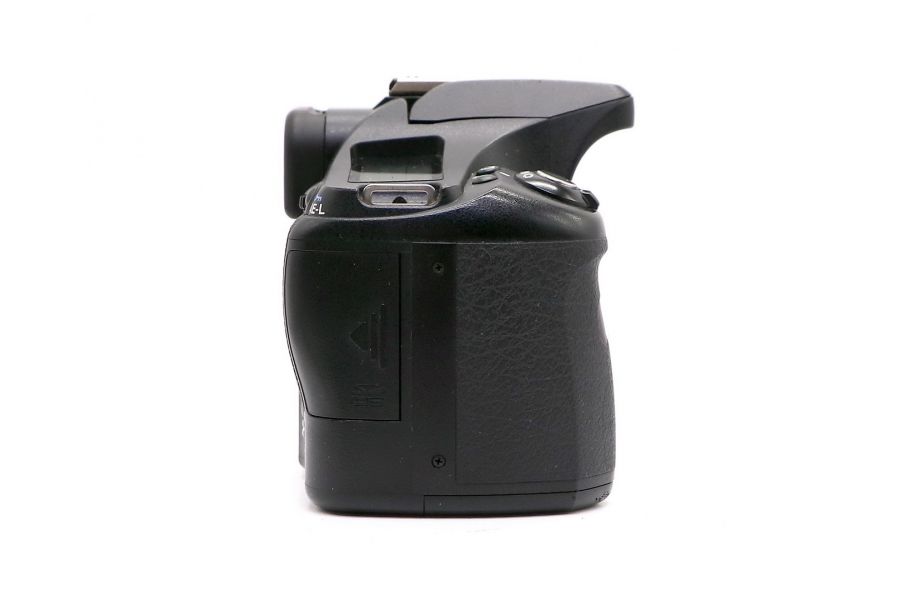 Pentax K200d body в упаковке (пробег 44235 кадров)