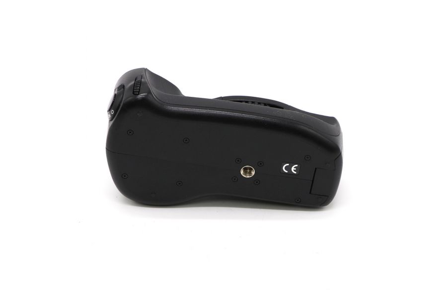Батарейная ручка Pentax Battery Grip D-BG1