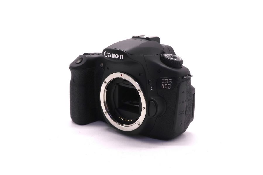 Canon EOS 60D body в упаковке (пробег 5 кадров)