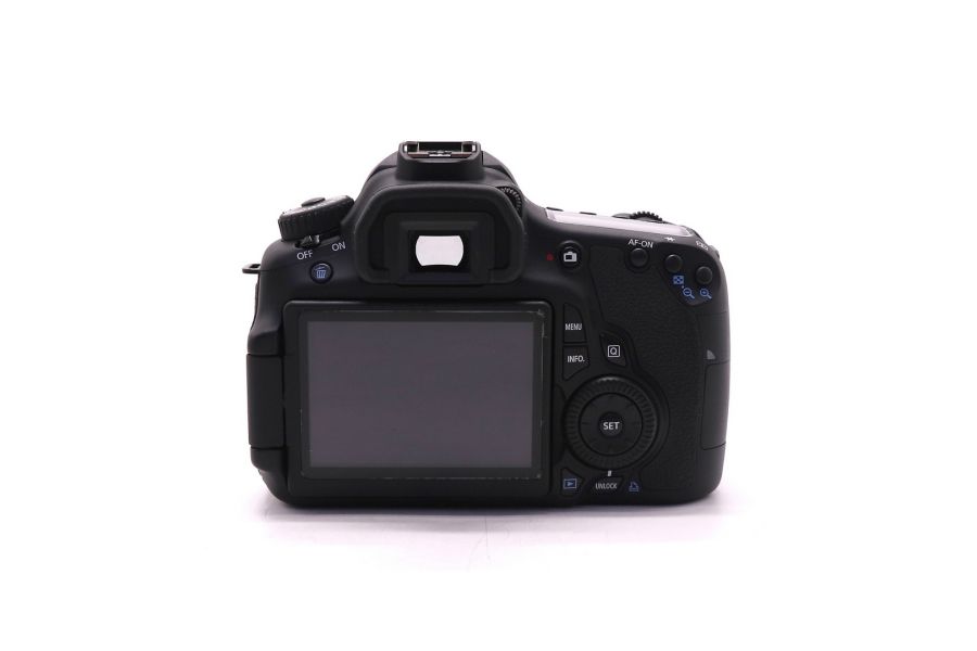 Canon EOS 60D body в упаковке (пробег 5 кадров)
