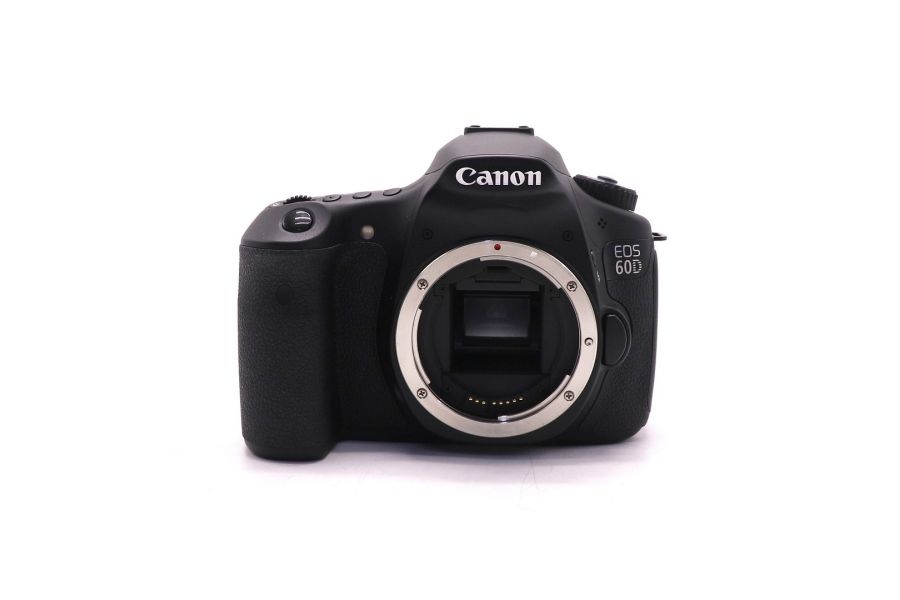 Canon EOS 60D body в упаковке (пробег 5 кадров)