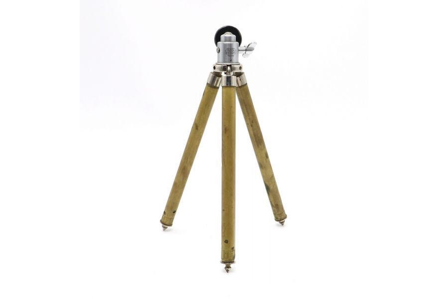 Штатив E. Leitz Wetzlar