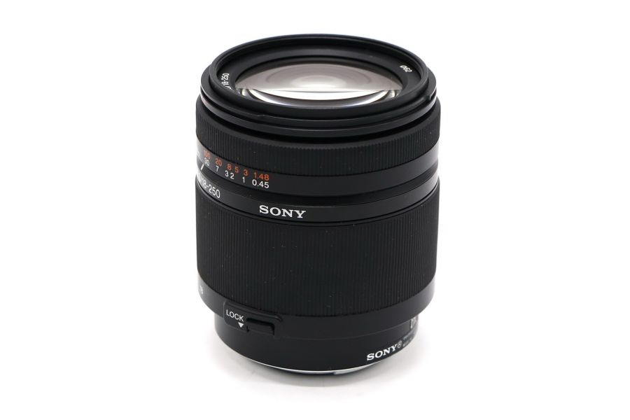Sony DT 18-250mm f/3.5-6.3 SAM (SAL-18250) в упаковке