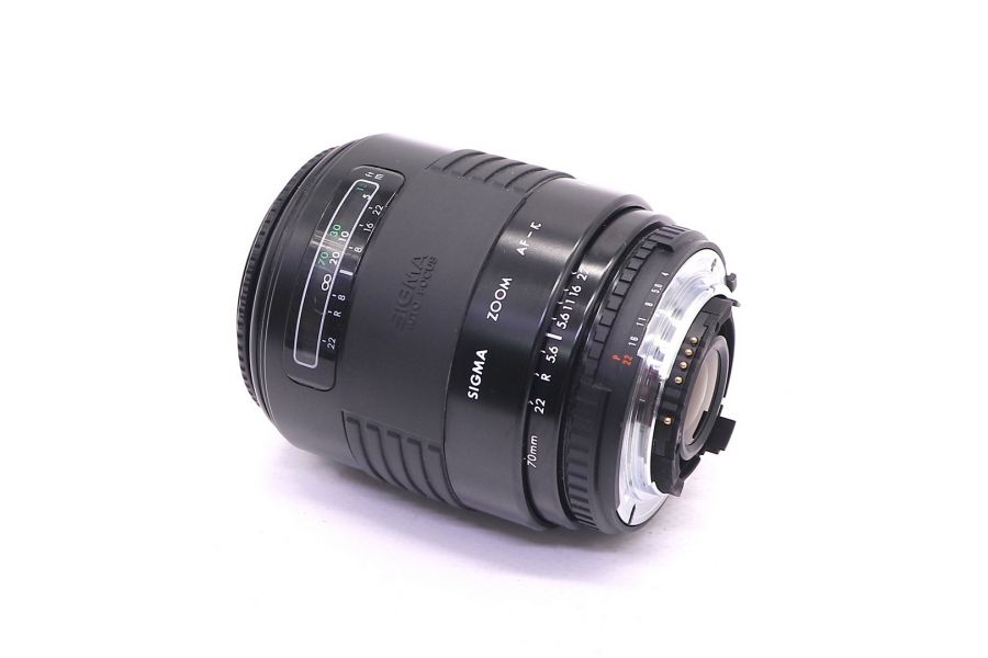 Sigma Zoom-K 70-210mm f/4.5-5.6 MC for Nikon F