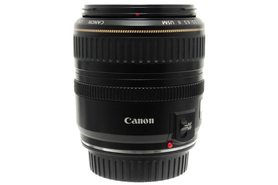 Canon EF 28-105mm f/3.5-4.5 II USM