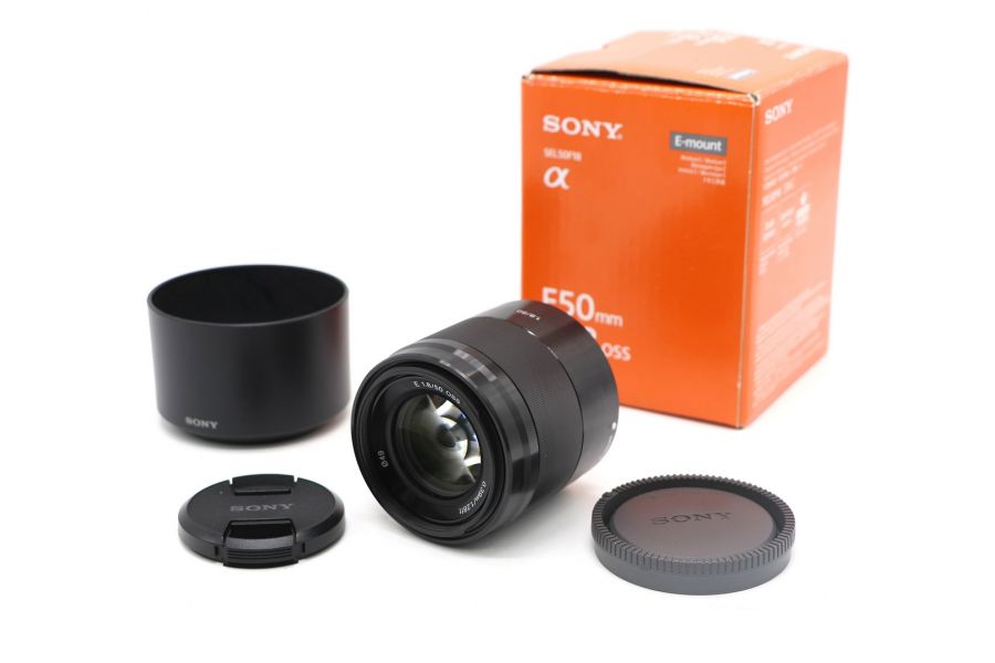 Sony 50mm f/1.8 OSS (SEL-50F18) в упаковке