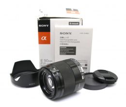 Sony 50mm f/1.8 OSS (SEL-50F18) в упаковке