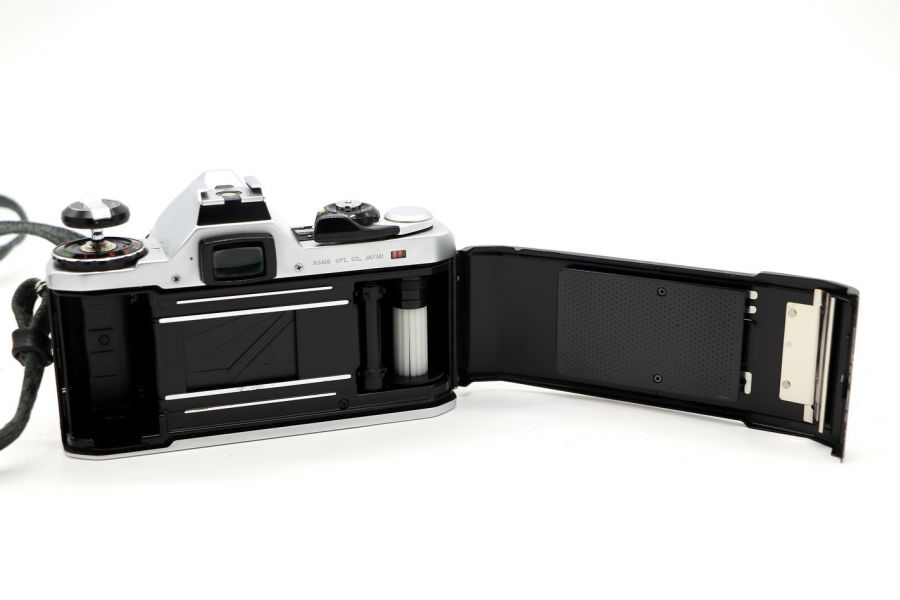 Pentax ME kit (Asahi, 1978)