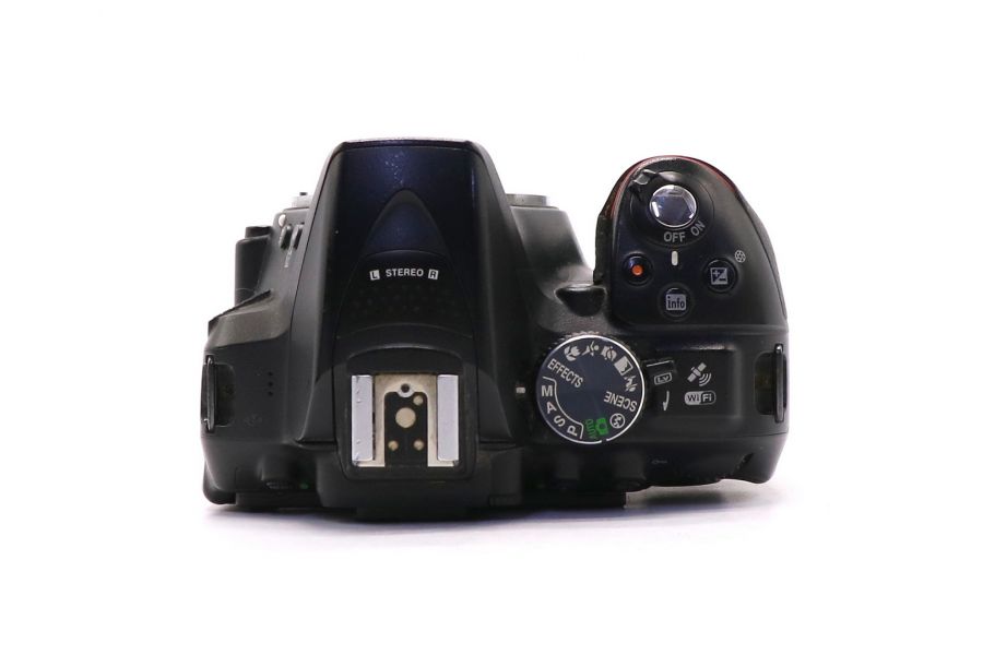 Nikon D5300 body (пробег 49675 кадров)