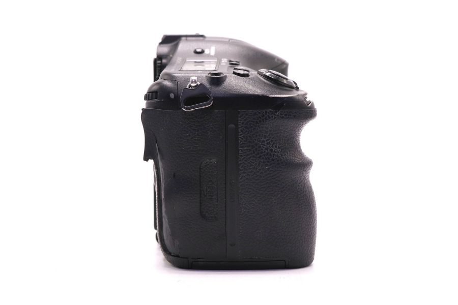 Sony A99 body (пробег 72350 кадров)