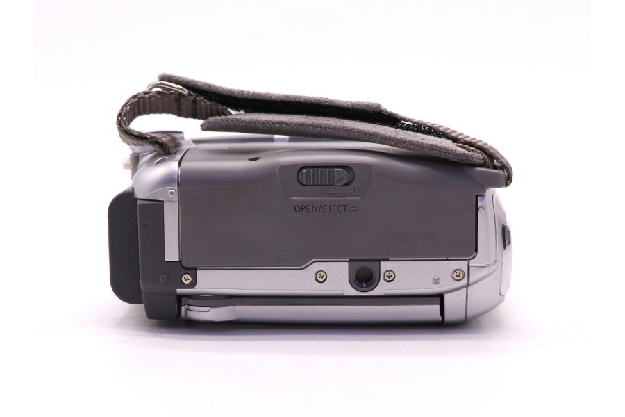 Видеокамера Canon MD140 цифровая, 35x зум