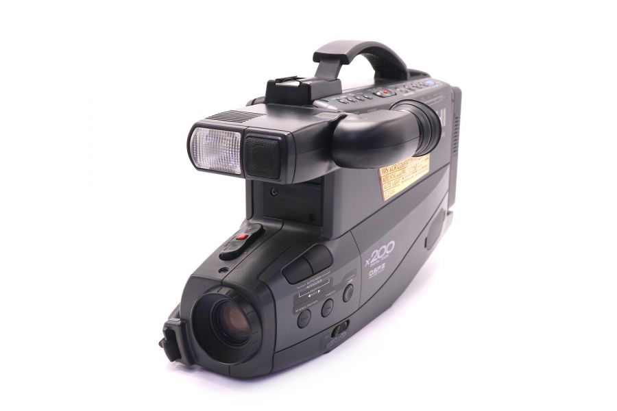 Видеокамера Video Home System Hitachi VM-7380E