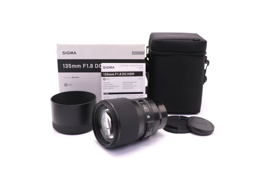 Sigma 135mm f/1.8 DG HSM Art for L-Mount в упаковке