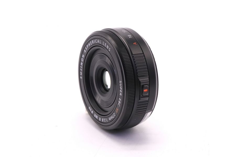 Fujinon XF 27mm f/2.8 R WR Super EBC в упаковке