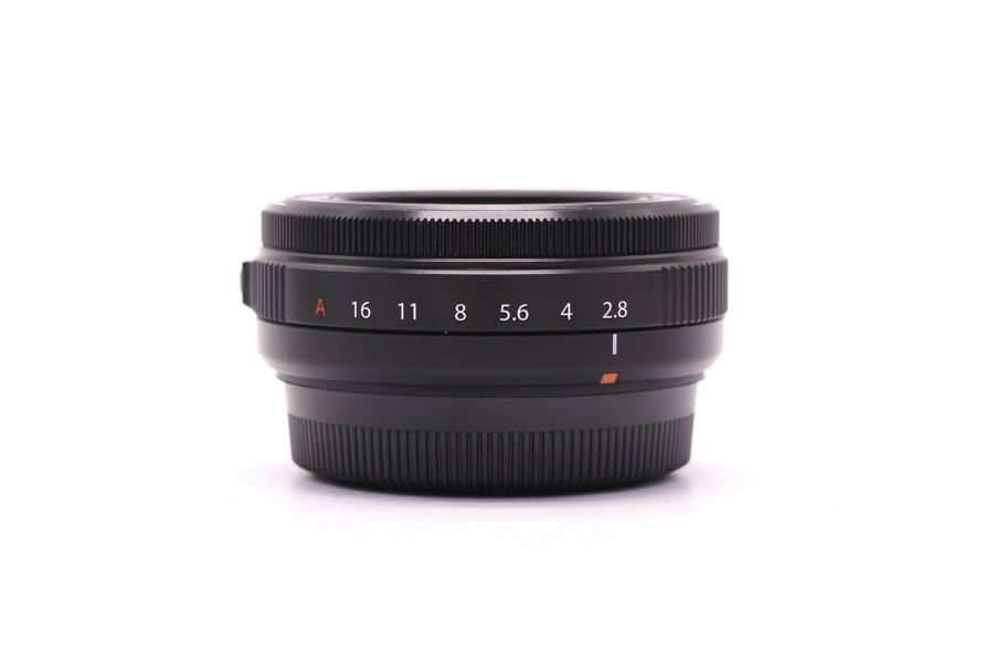 Fujinon XF 27mm f/2.8 R WR Super EBC в упаковке