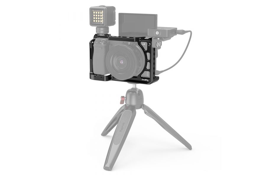 Клетка SmallRig CCS2310B для Sony A6100/A6300/A6400/A6500 Новая