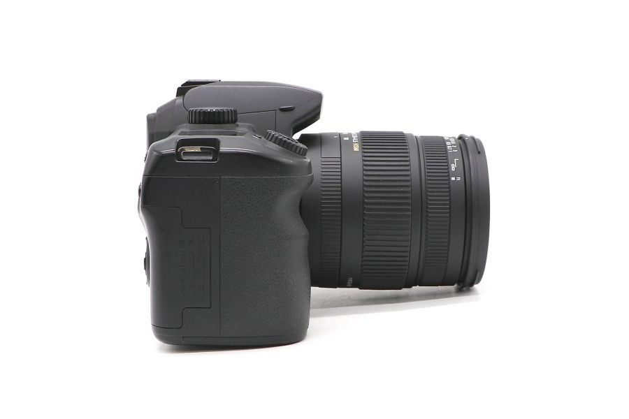 Sigma SD15 kit AF 18-50mm f/2.8-4.5 DC OS HSM Sigma SA