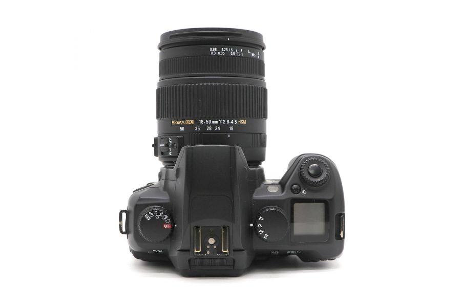 Sigma SD15 kit AF 18-50mm f/2.8-4.5 DC OS HSM Sigma SA