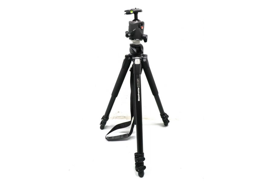 Штатив Manfrotto 055XPROB + голова Manfrotto MH057M0-Q5
