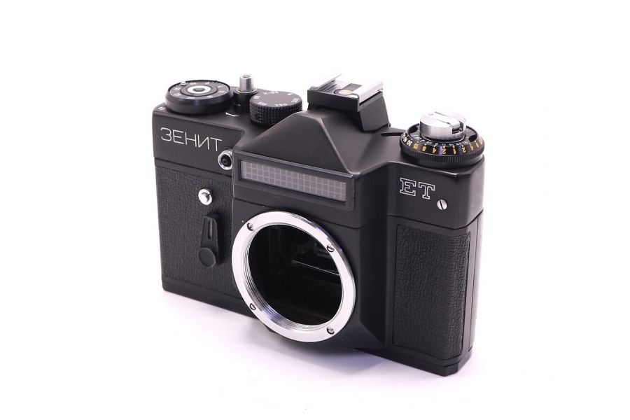 Зенит ЕТ body черный (СССР)