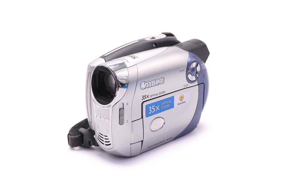 Видеокамера Canon DC210 в упаковке