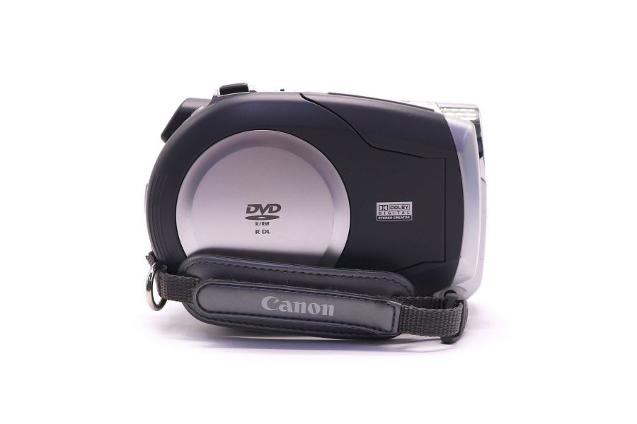 Видеокамера Canon DC210 в упаковке