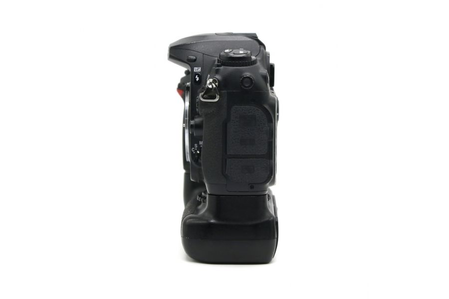 Nikon D200 body (пробег 37430 кадров)