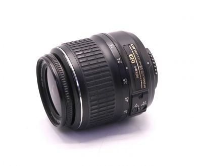 Nikon 18-55mm f/3.5-5.6G II AF-S ED DX (Thailand, 2015)